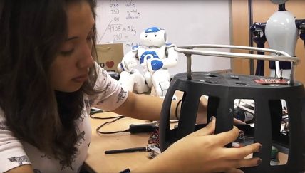 Rompiendo el prejuicio: una peruana que se abre paso en el mundo de la ciencia